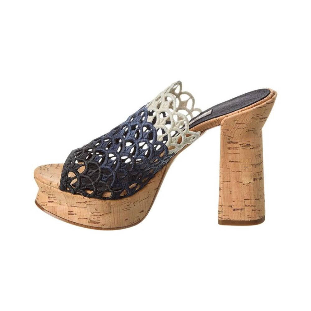 Ferragamo Saja Platform Sandal - Picture 2 of 5
